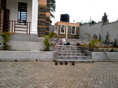 5bdrm Maisonette in Ngong Booster Estate for sale - Image 2