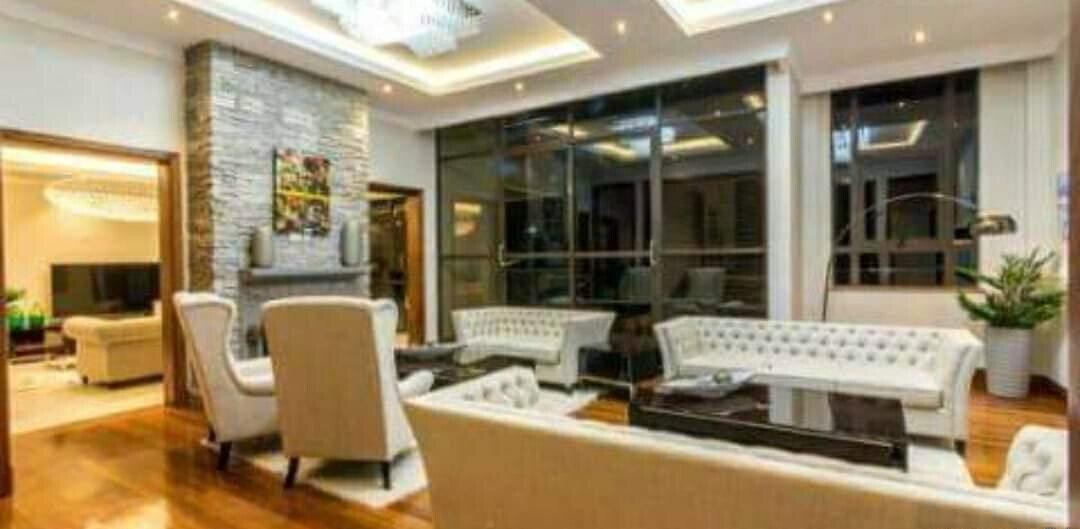 Fully Furnished 5-Ensuite Villa with Private Pool – Karen