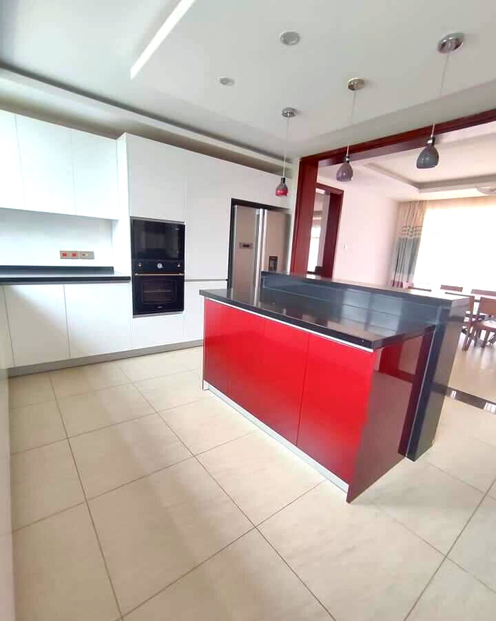 5-Ensuite Townhouse with All Bedrooms En Suite - Lavington