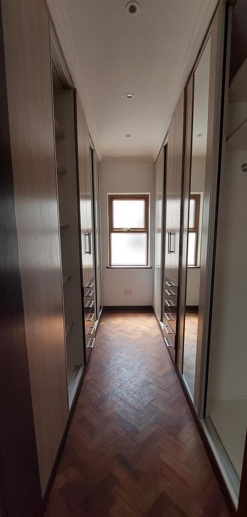 5-Ensuite Townhouse with Attic & DSQ - Lavington