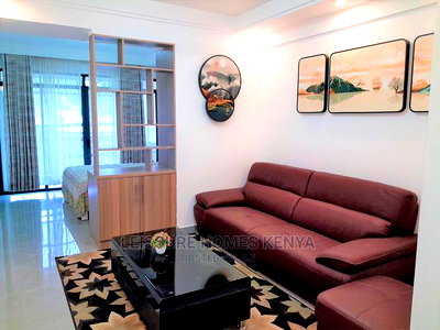 Studio Apartment in Valley Arcade for sale - Image 3