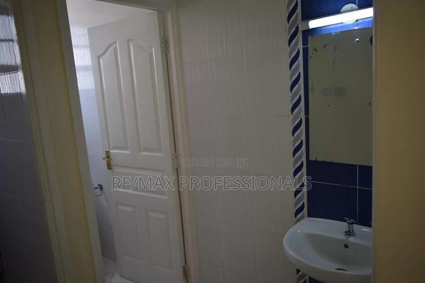 2bdrm Apartment in Five Star Garden, Gateway Mall Area for sale