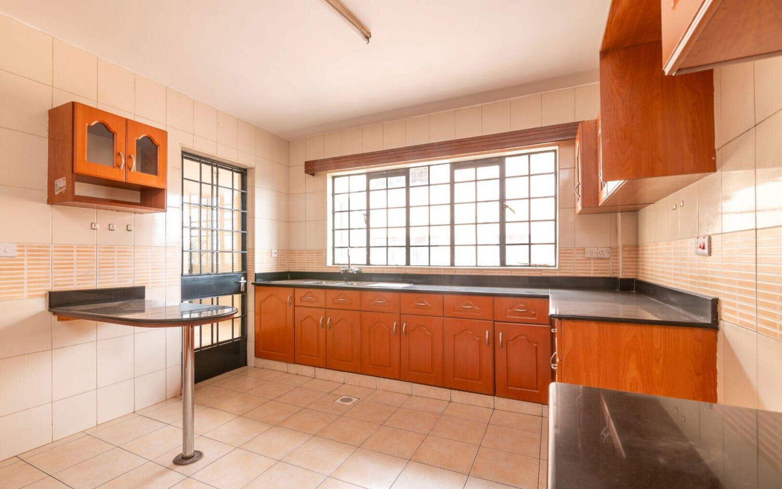 3BR All-Ensuite with Private Balcony - Only 12 Units in Kileleshwa