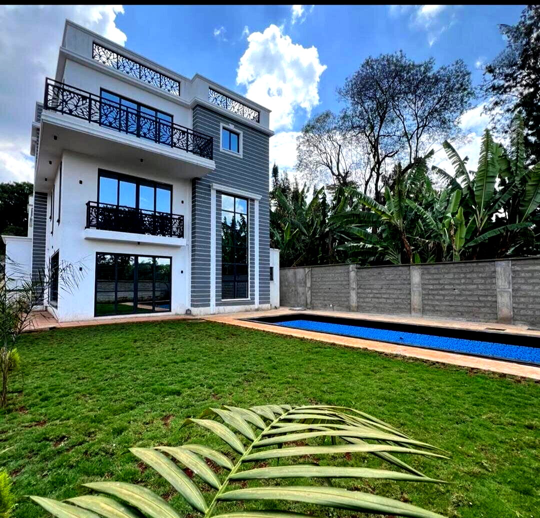 5BR Luxury Villa with Private Pool & Solar Backup - Lavington