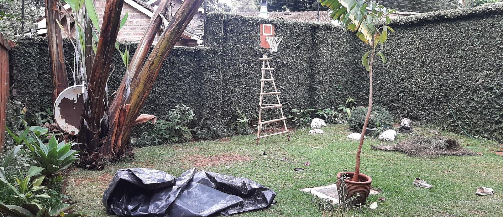 Charming 5-Bed Townhouse with Walk-in Closets & Private Garden - Lavington