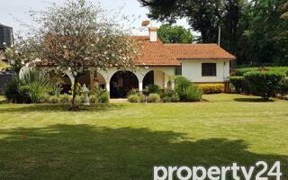 Half Acre 4BR Bungalow for Rent
