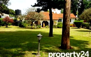 Half Acre 4BR Bungalow for Rent