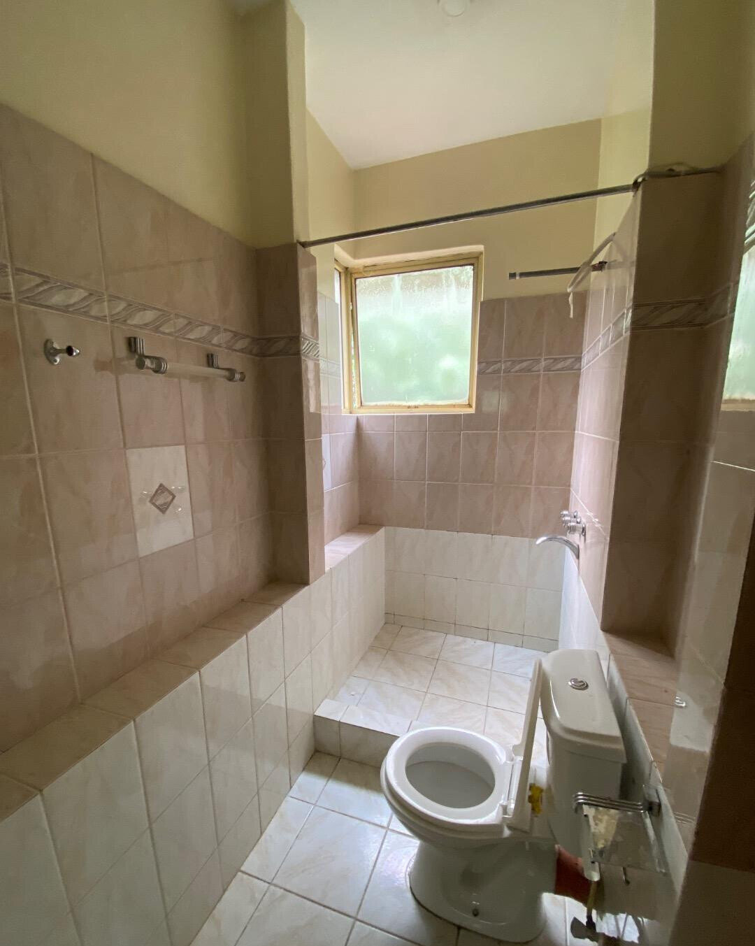 4 En-Suite Townhouse with Private Garden & DSQ - Kilimani