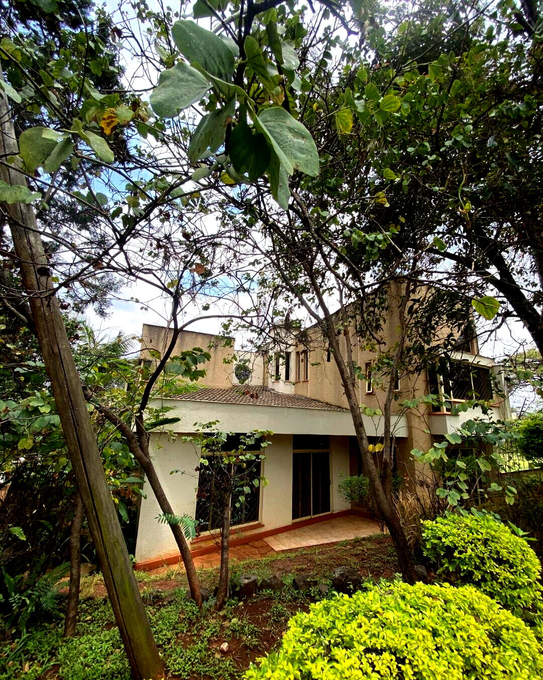 4 En-Suite Townhouse with Private Garden & DSQ - Kilimani