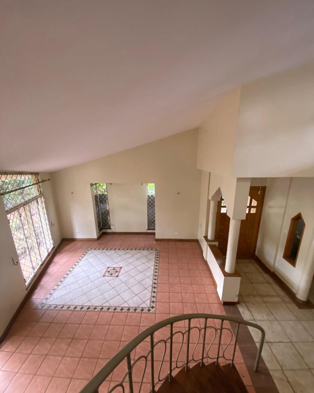 4 En-Suite Townhouse with Private Garden & DSQ - Kilimani