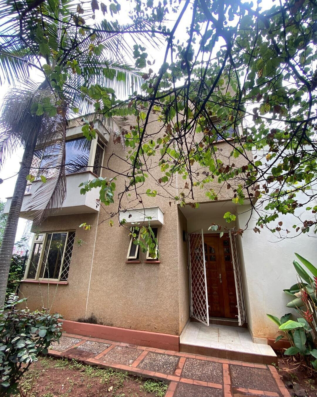 4 En-Suite Townhouse with Private Garden & DSQ - Kilimani