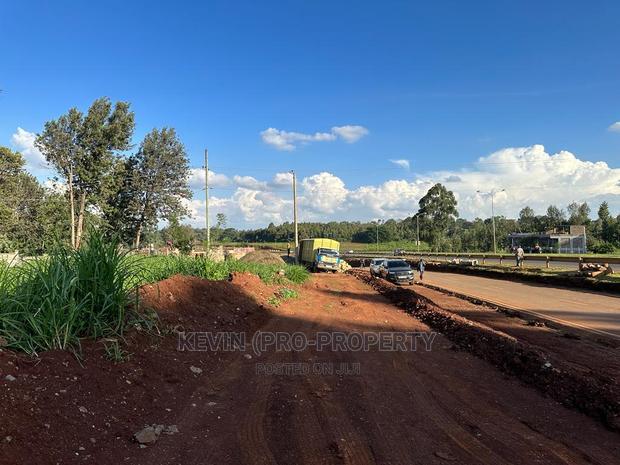 One Acre Block Land Touching Southern Bypass Tarmac Thogoto.