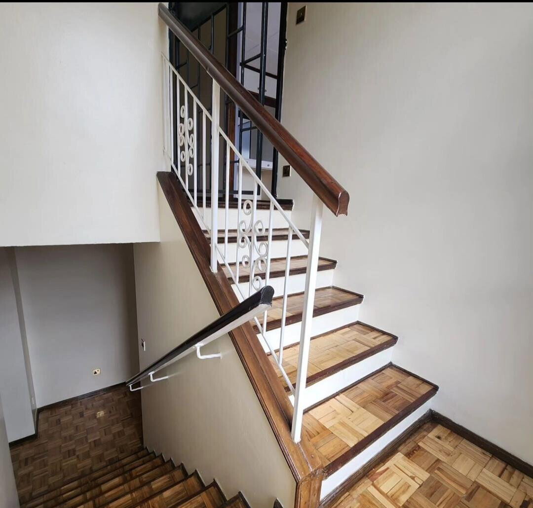3BR Townhouse with DSQ & Play Area - Kileleshwa Gated Community