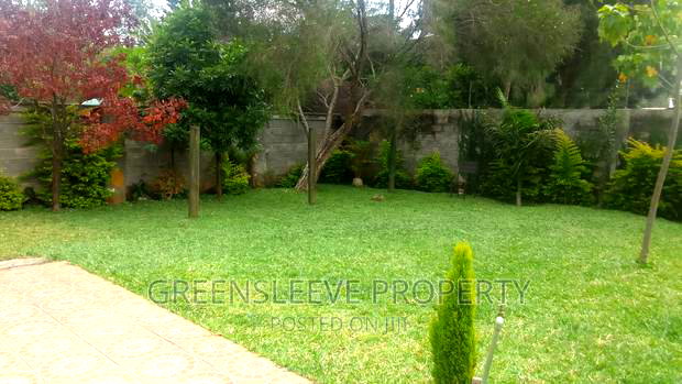 4bdrm Townhouse / Terrace in Karen for rent