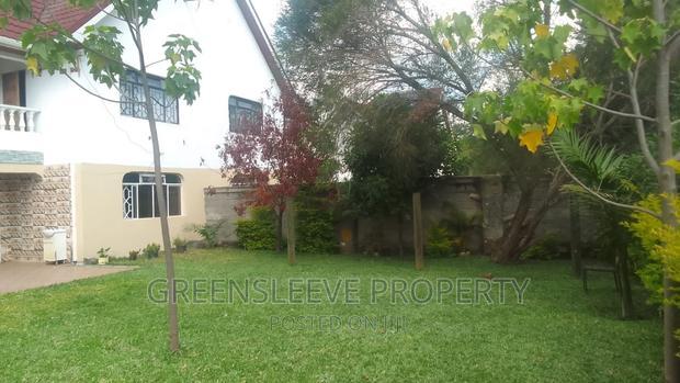 4bdrm Townhouse / Terrace in Karen for rent