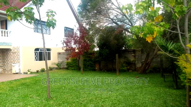 4bdrm Townhouse / Terrace in Karen for rent