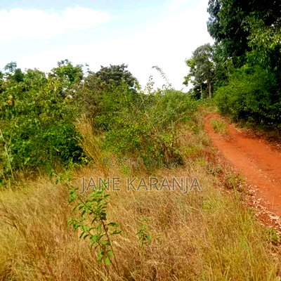 Blocks of 32,220 and 361 Acres Makuyu Muranga County 3.5 M at - Image 4