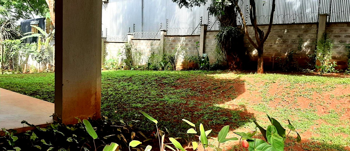 5-Ensuite Townhouse with Fireplace & Prayer Room - Lavington