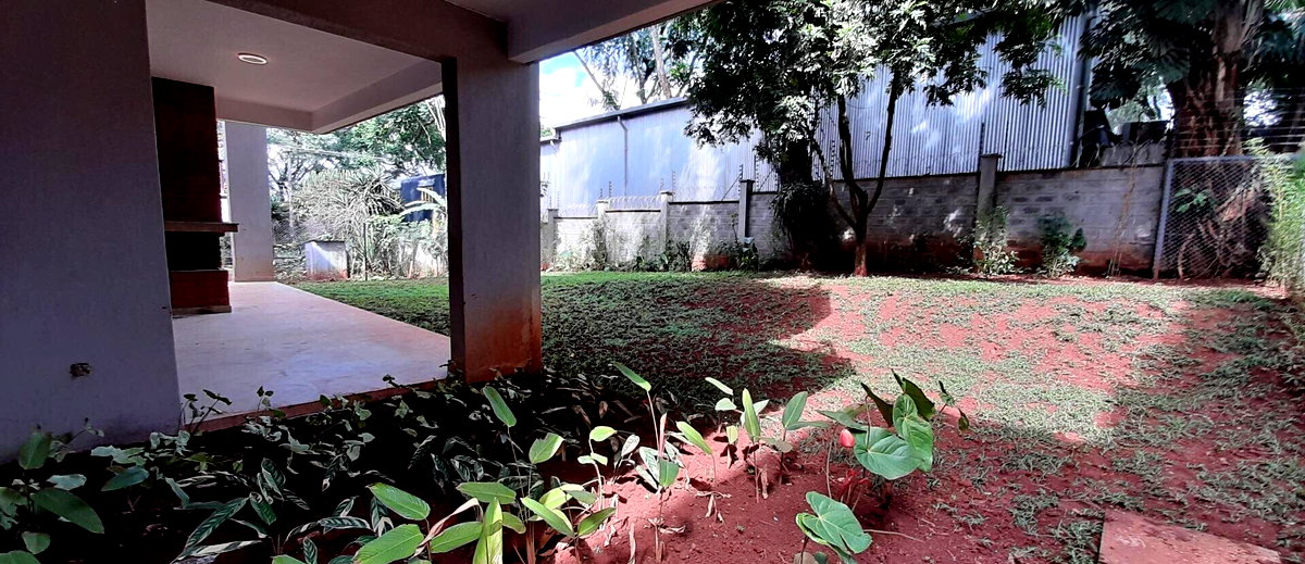 5-Ensuite Townhouse with Fireplace & Prayer Room - Lavington
