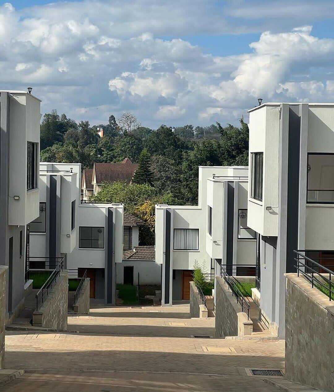 Off-Plan 5-Bed Townhouse with Study & DSQ - Lavington