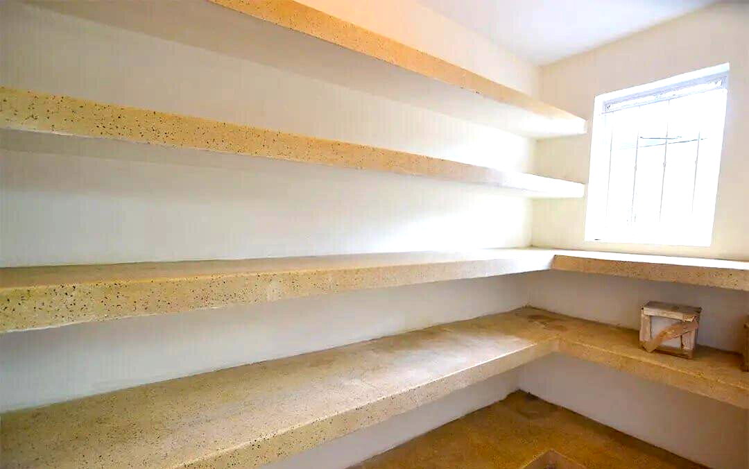 5-Bed Townhouse with DSQ in Secure Gated Community - Spring Valley