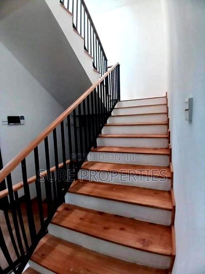 3bdrm Townhouse/Terrace in Kirawa Road, Kitisuru for sale - Image 9