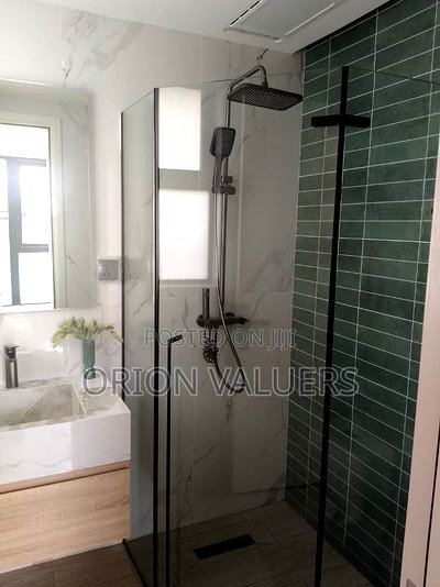 2bdrm Apartment in Emerald Springs, Lakeview Estate for sale - Image 8