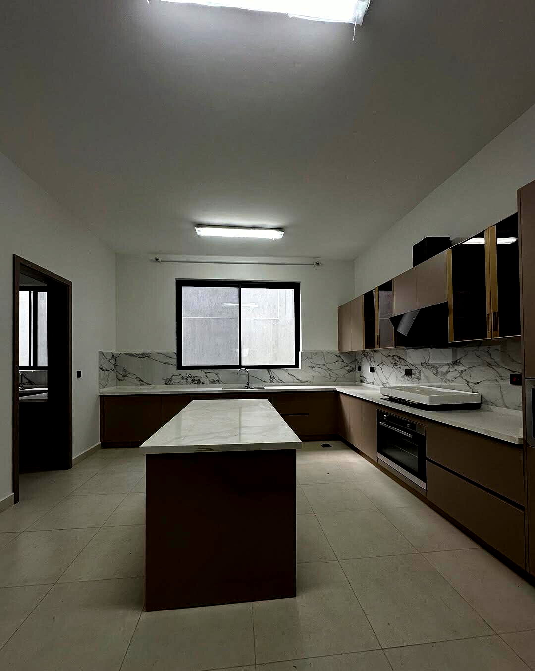 5-Ensuite Villa with Private Garden & DSQ - Lavington