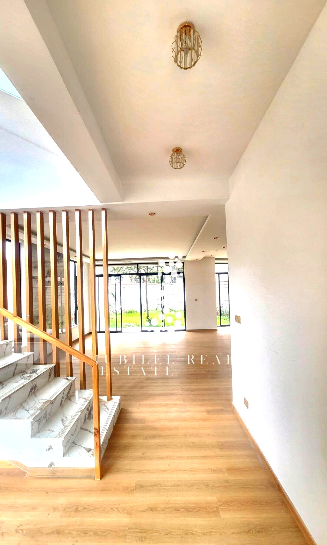 6-Bed Townhouse with Study & Walk-in Closet - Lavington