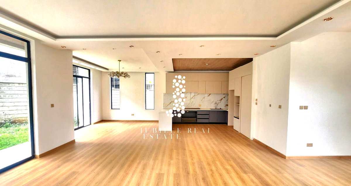 6-Bed Townhouse with Study & Walk-in Closet - Lavington