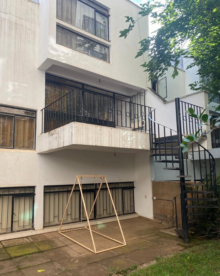 4BR All-Ensuite Townhouse with Study & Solar Heating - Kileleshwa