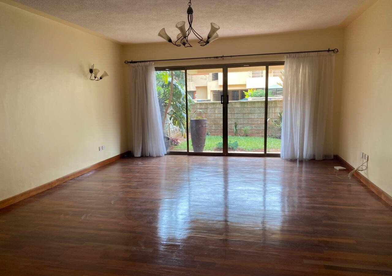 5-Ensuite Townhouse with DSQ & Shared Pool - Lavington Gated Community