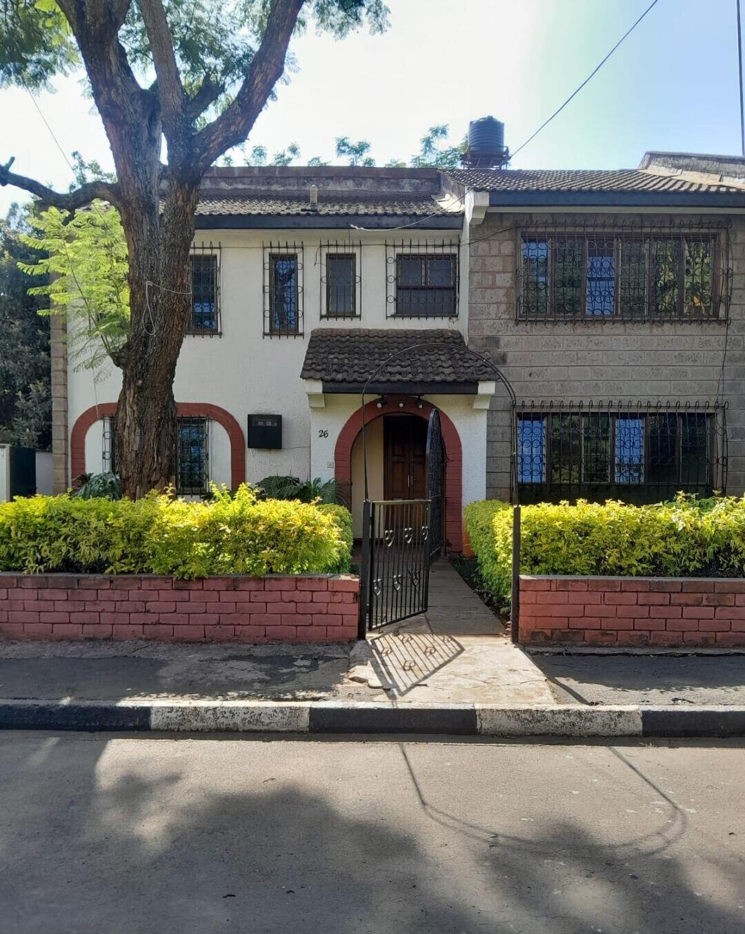 3BR Townhouse with Parquet Floors & Playground - Lavington
