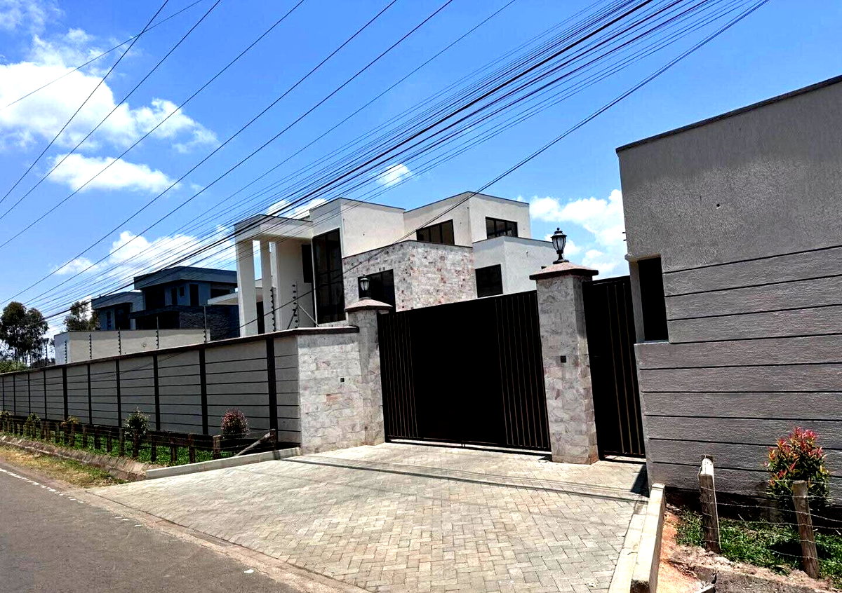 5-Ensuite Villa with Gym, Steam & Prayer Room – Karen