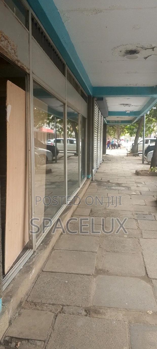 Big Outlet Shops Space