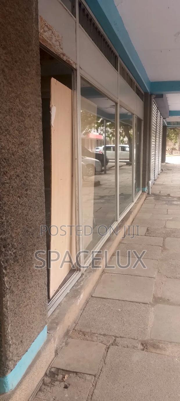 Big Outlet Shops Space
