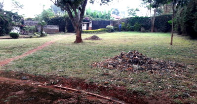 1.1 Acre Garden Plot with Parking - KSh 100M