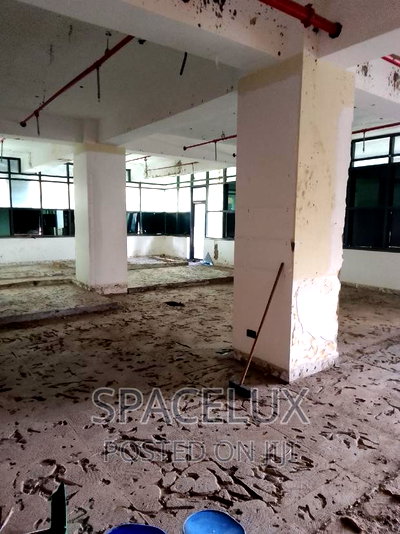 6000sqft Restaurants Lounge Space - Image 1