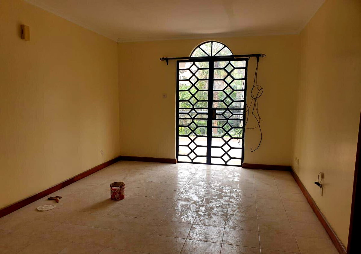 4BR Townhouse with DSQ & Family Room - Westlands Gated