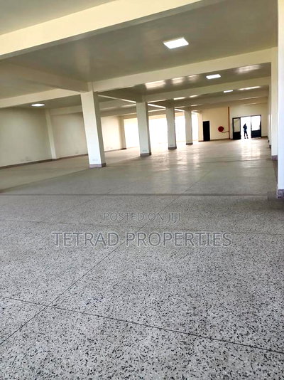 7102 SQF Showroom/Storage In Mombasa Rd. All Inclusive. - Image 3