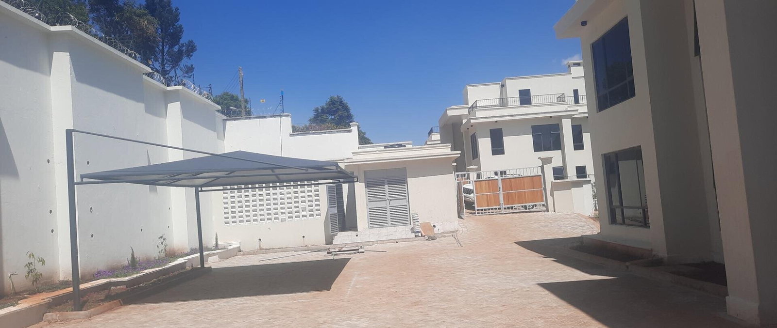 0.15 Acre 6BR Haven