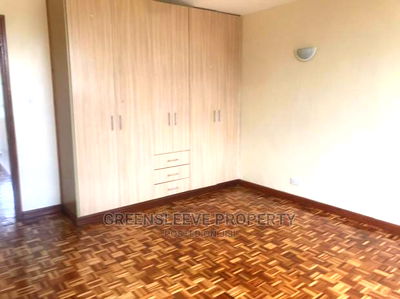 4bdrm Townhouse in Hardy for Rent - Image 4