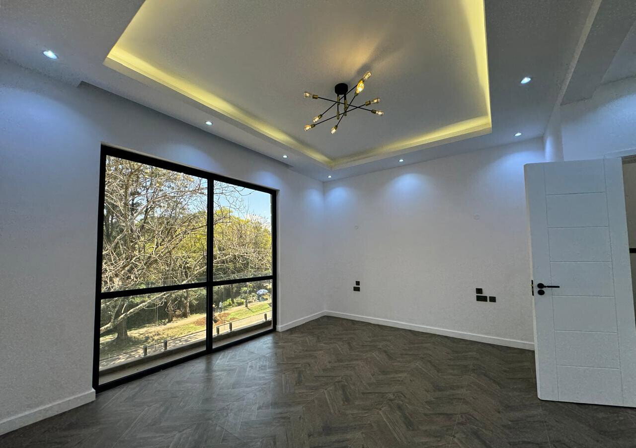 Contemporary 4BR Townhouse with DSQ in Lavington Gated Estate