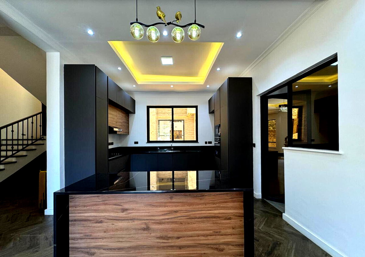Contemporary 4BR Townhouse with DSQ in Lavington Gated Estate