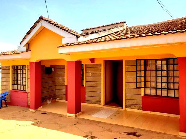 3bdrm Bungalow in Kibutu, Muchatha for sale