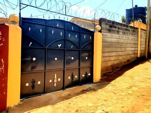 3bdrm Bungalow in Kibutu, Muchatha for sale