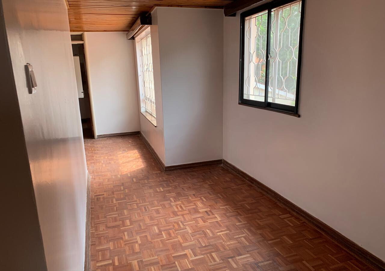 50x100 Plot 5BR Home with Garden