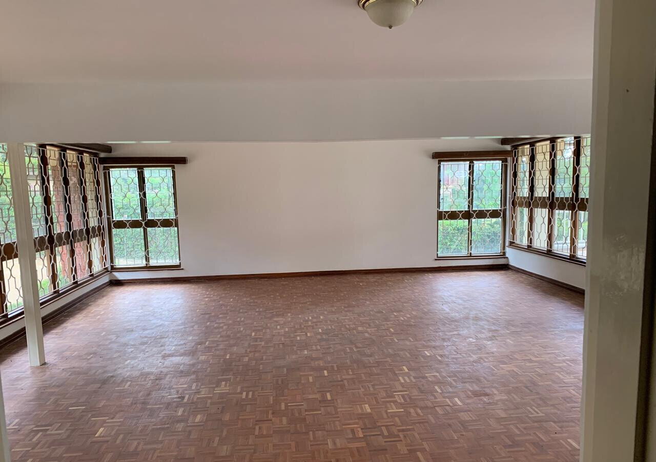 50x100 Plot 5BR Home with Garden