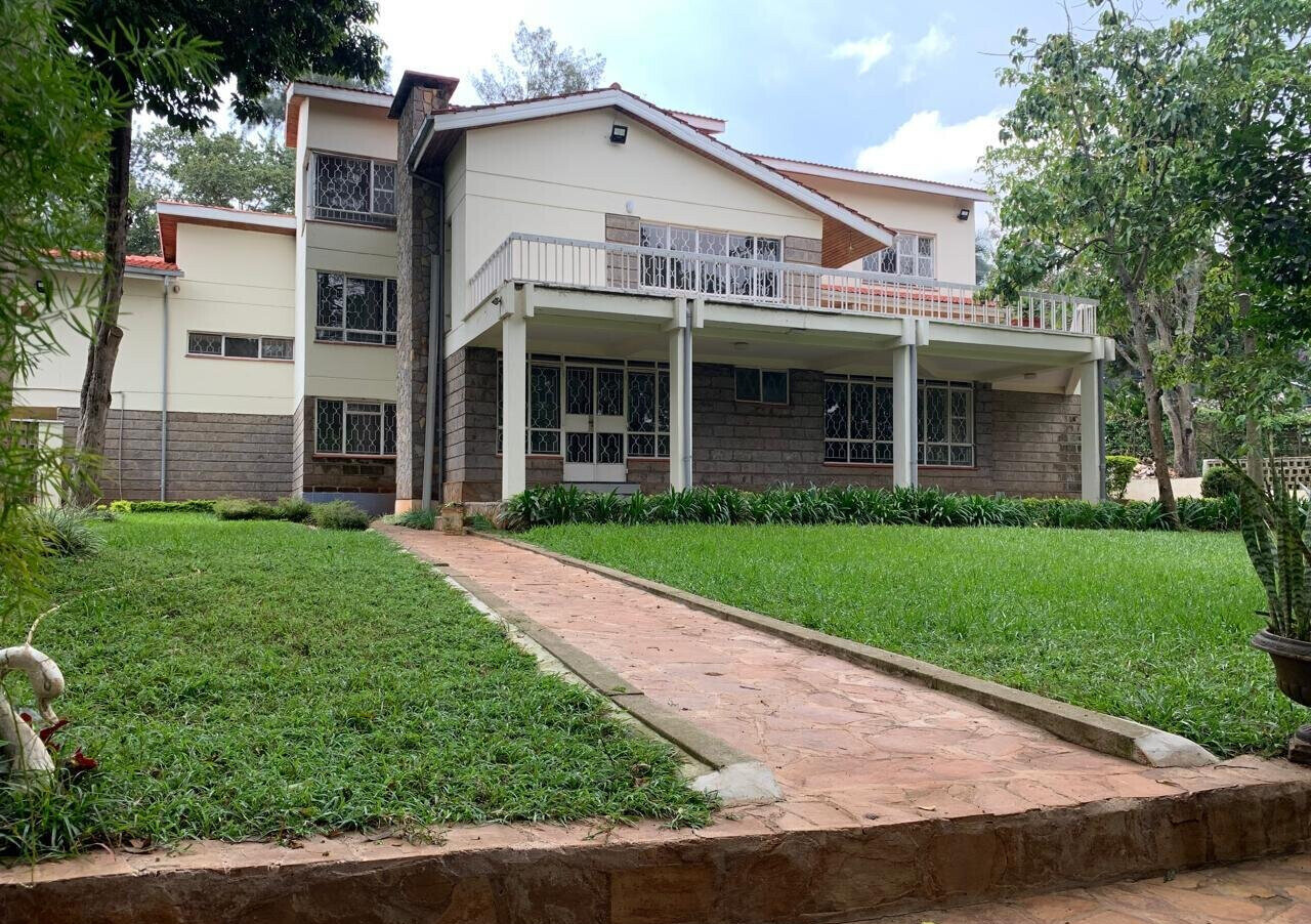 50x100 Plot 5BR Home with Garden