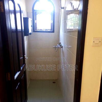 4bdrm Townhouse / Terrace in Nyali for rent - Image 8
